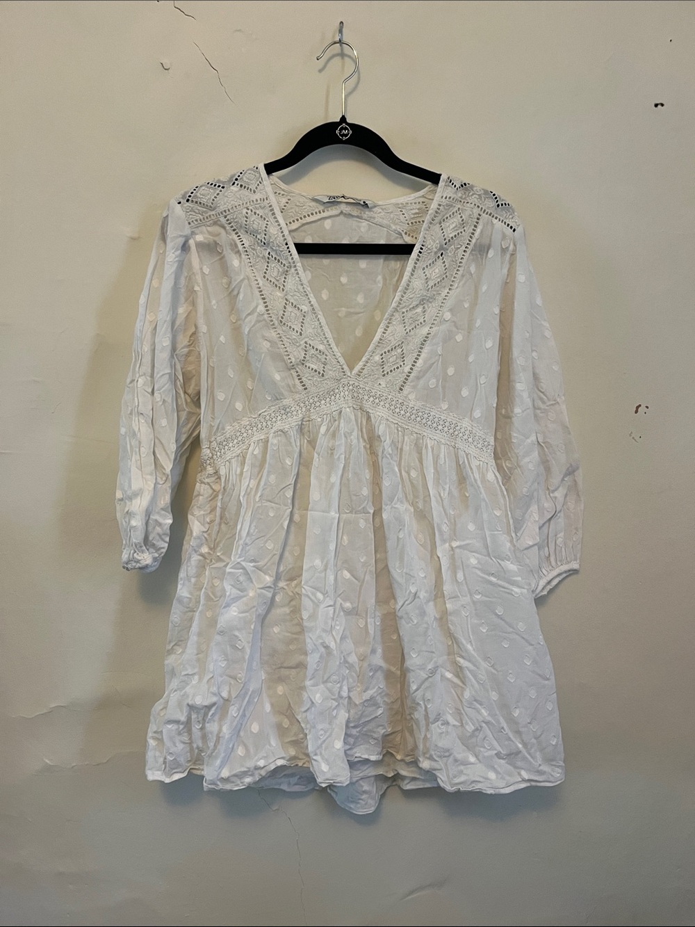 Zara White V-Neck Eyelet Peasant Blouse